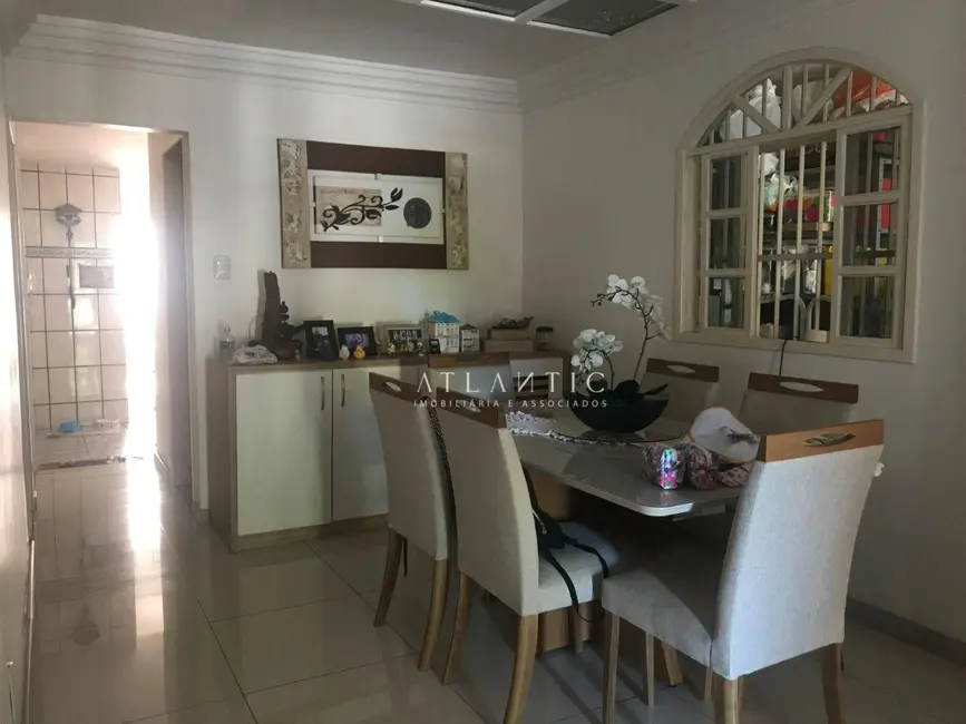 Casa com 4 quartos à venda, 240m2 em Novo México, Vila Velha - ES - imagem 5 Foto 5 de Casa com 4 quartos à venda, 240m2 em Novo México, Vila Velha - ES