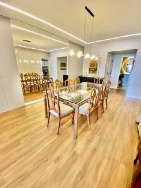 Foto 6 de Apartamento com 4 quartos à venda, 246m2 em Praia da Costa, Vila Velha - ES