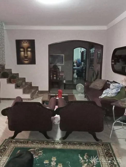Casa com 4 quartos à venda, 350m2 em Vila Velha - ES - imagem 6 Foto 6 de Casa com 4 quartos à venda, 350m2 em Vila Velha - ES