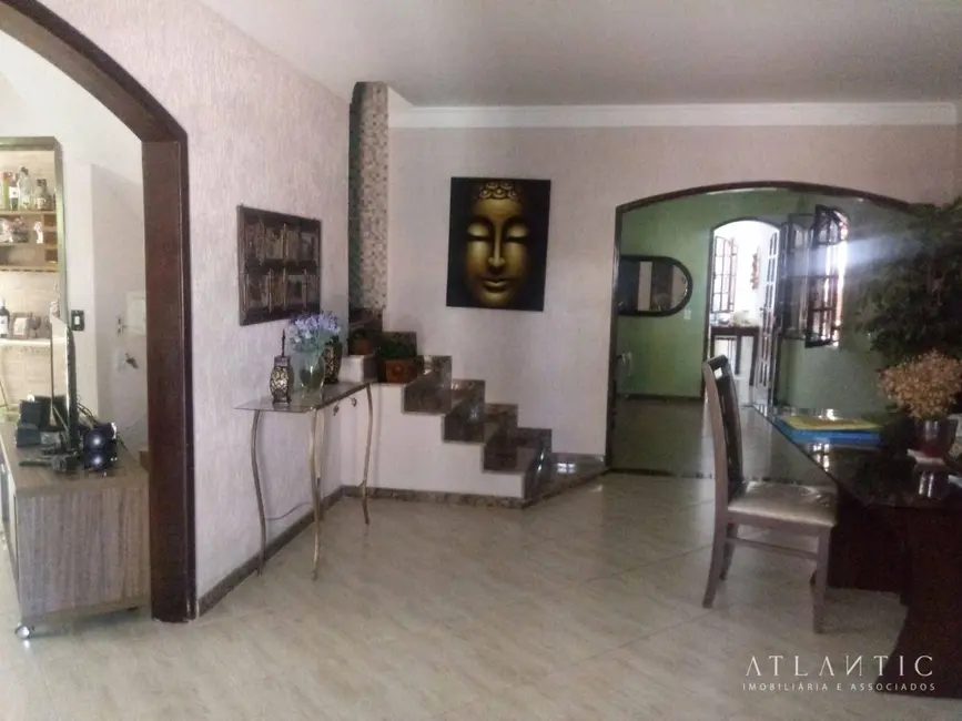 Casa com 4 quartos à venda, 350m2 em Vila Velha - ES - imagem 4 Foto 4 de Casa com 4 quartos à venda, 350m2 em Vila Velha - ES