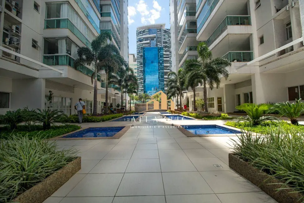 Cobertura com 4 quartos à venda, 210m2 em Praia da Costa, Vila Velha - ES - imagem 3 Foto 3 de Cobertura com 4 quartos à venda, 210m2 em Praia da Costa, Vila Velha - ES