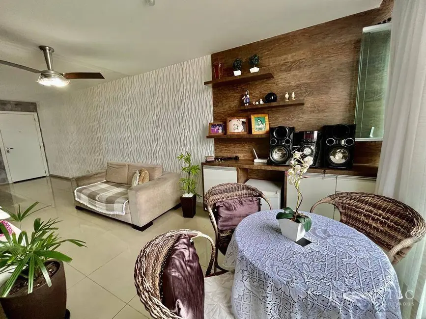 Foto 3 de Apartamento com 2 quartos à venda, 80m2 em Vila Velha - ES