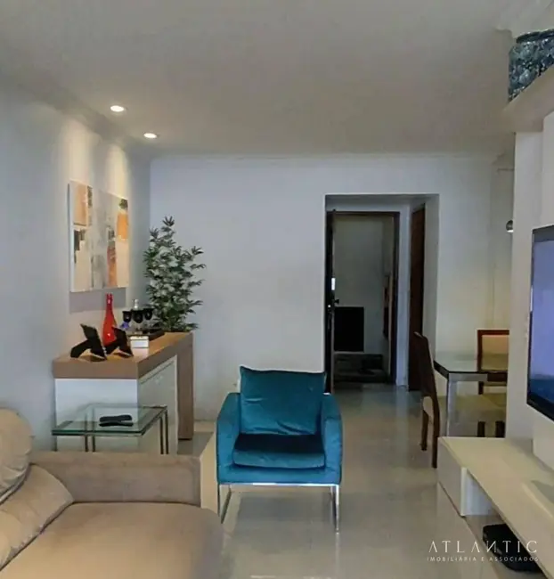 Apartamento com 2 quartos à venda, 100m2 em Praia da Costa, Vila Velha - ES - imagem 5 Foto 5 de Apartamento com 2 quartos à venda, 100m2 em Praia da Costa, Vila Velha - ES