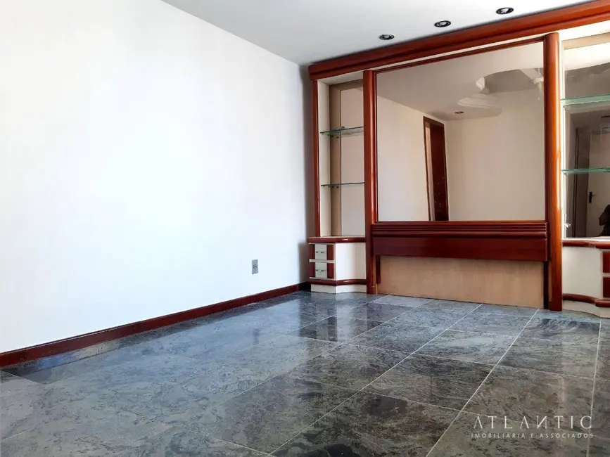 Cobertura com 4 quartos à venda, 260m2 em Vila Velha - ES - imagem 5 Foto 5 de Cobertura com 4 quartos à venda, 260m2 em Vila Velha - ES
