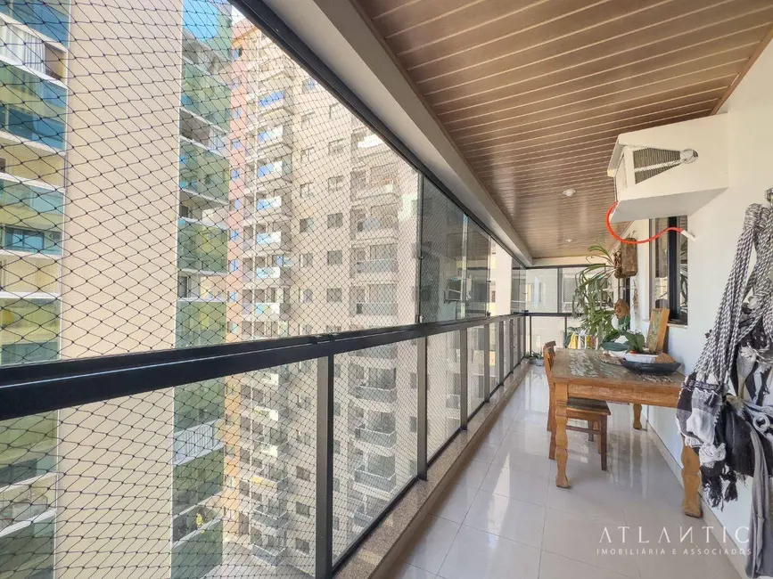 Apartamento com 3 quartos à venda, 130m2 em Itapuã, Vila Velha - ES - imagem 4 Foto 4 de Apartamento com 3 quartos à venda, 130m2 em Itapuã, Vila Velha - ES
