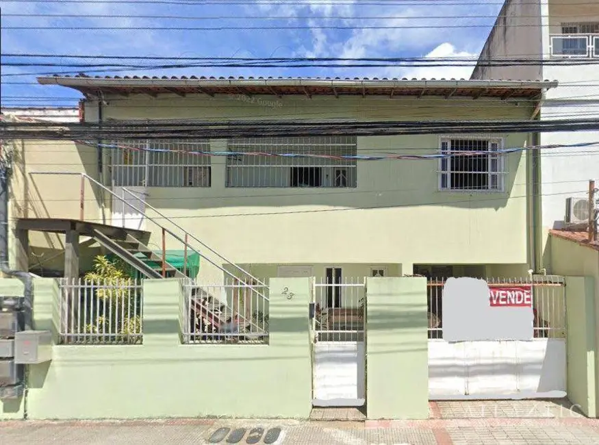 Foto 1 de Casa com 6 quartos à venda, 200m2 em IBES, Vila Velha - ES