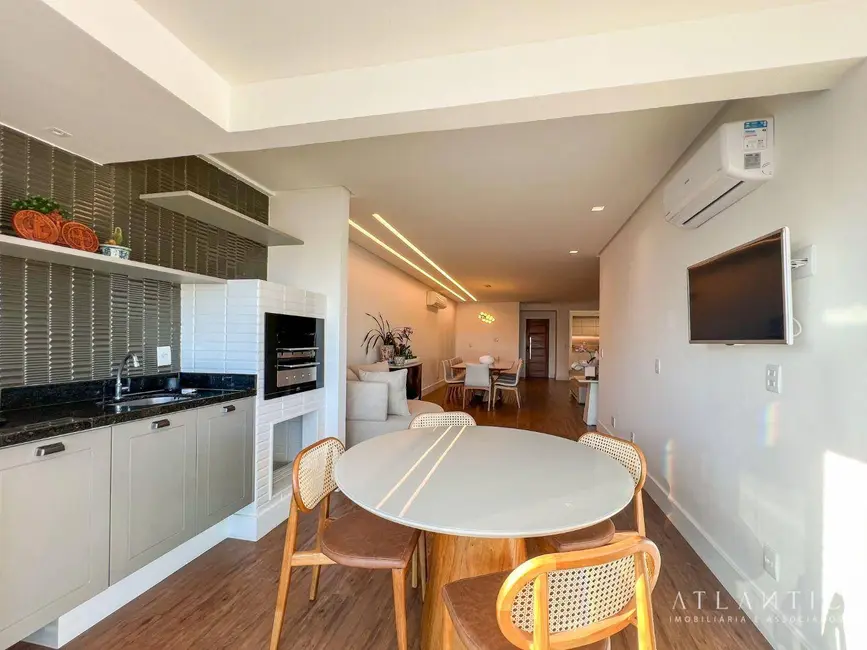 Foto 8 de Apartamento com 4 quartos à venda, 240m2 em Praia da Costa, Vila Velha - ES