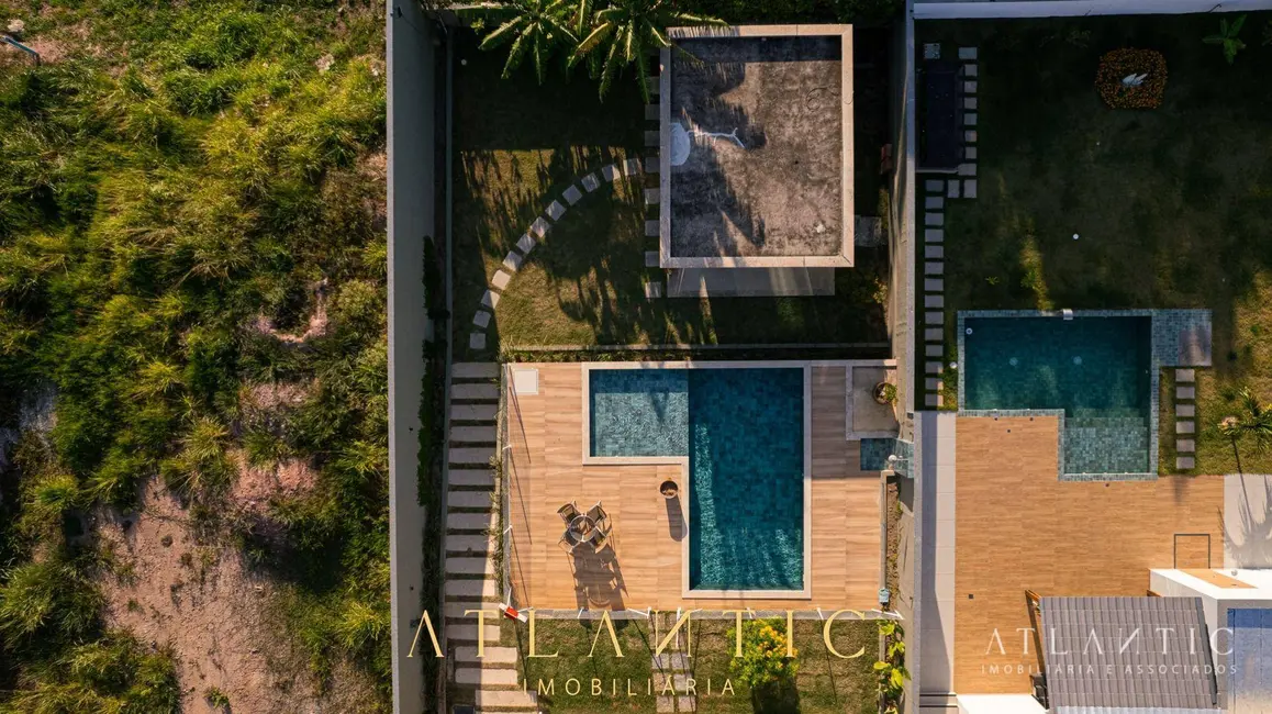 Foto 2 de Casa de Condomínio com 4 quartos à venda, 750m2 em Interlagos, Vila Velha - ES