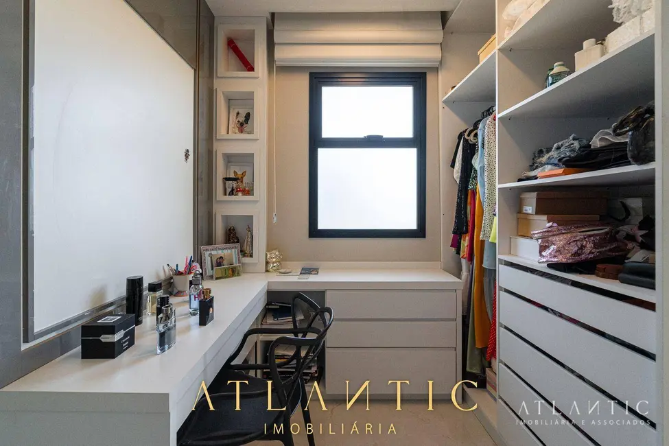 Casa de Condomínio com 4 quartos à venda, 750m2 em Interlagos, Vila Velha - ES - imagem 8 Foto 8 de Casa de Condomínio com 4 quartos à venda, 750m2 em Interlagos, Vila Velha - ES