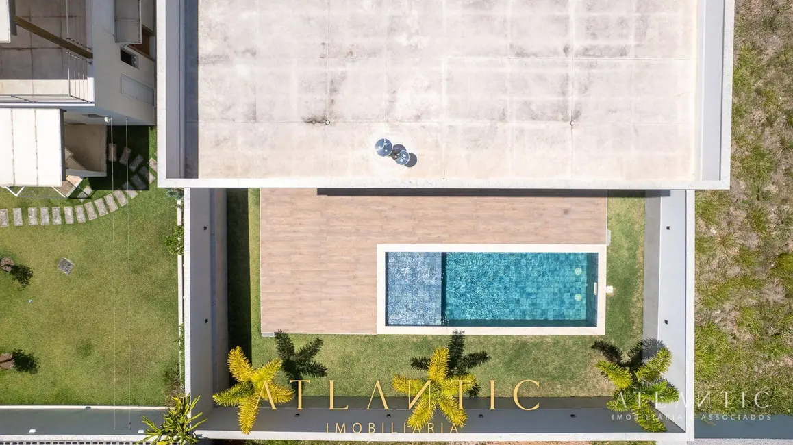 Casa de Condomínio com 4 quartos à venda, 457m2 em Interlagos, Vila Velha - ES - imagem 4 Foto 4 de Casa de Condomínio com 4 quartos à venda, 457m2 em Interlagos, Vila Velha - ES