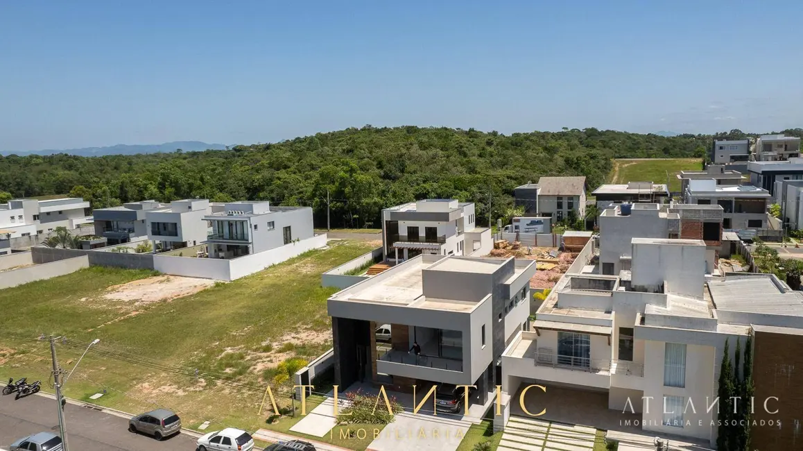 Foto 2 de Casa de Condomínio com 4 quartos à venda, 457m2 em Interlagos, Vila Velha - ES