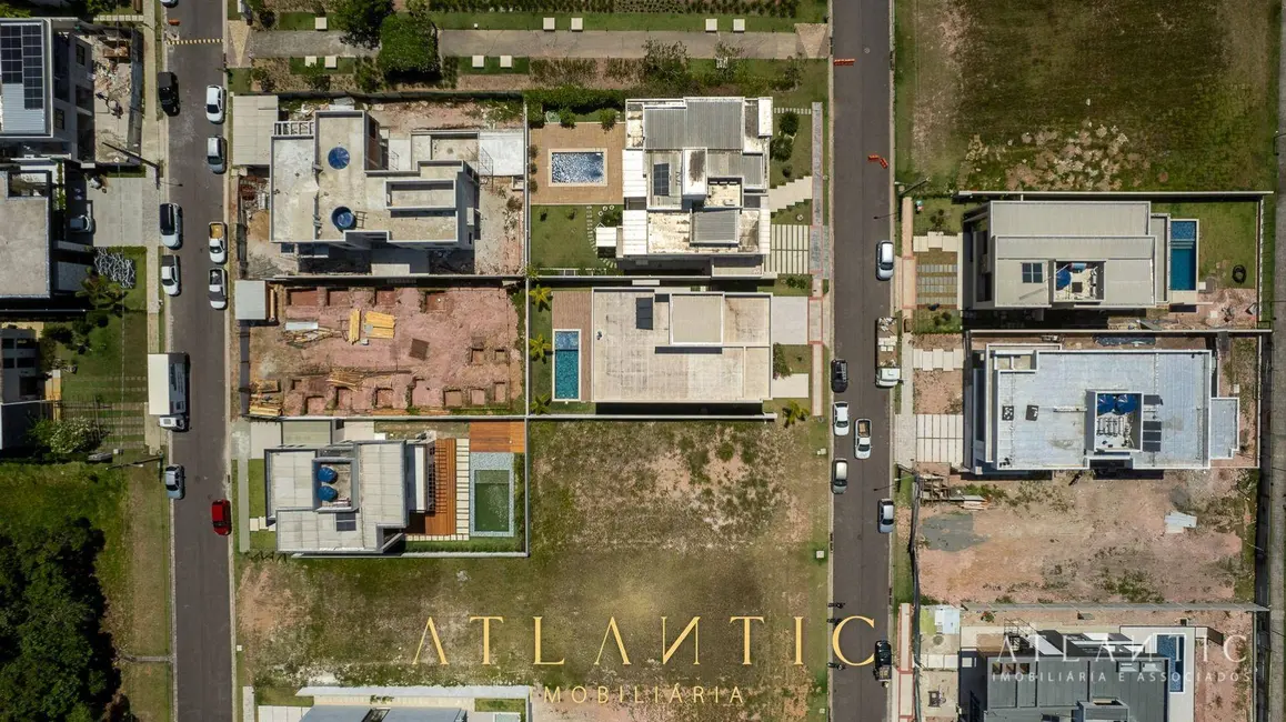 Casa de Condomínio com 4 quartos à venda, 457m2 em Interlagos, Vila Velha - ES - imagem 5 Foto 5 de Casa de Condomínio com 4 quartos à venda, 457m2 em Interlagos, Vila Velha - ES