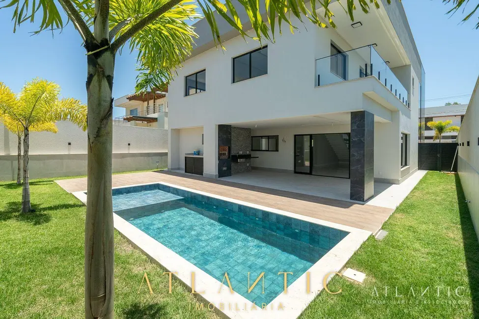 Casa de Condomínio com 4 quartos à venda, 457m2 em Interlagos, Vila Velha - ES - imagem 8 Foto 8 de Casa de Condomínio com 4 quartos à venda, 457m2 em Interlagos, Vila Velha - ES
