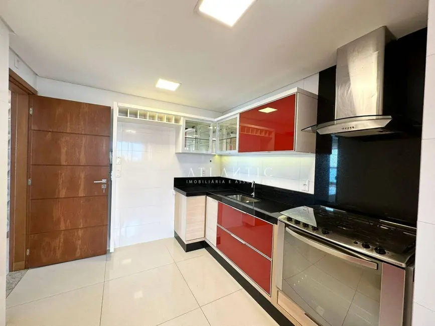 Cobertura com 4 quartos à venda, 220m2 em Vila Velha - ES - imagem 5 Foto 5 de Cobertura com 4 quartos à venda, 220m2 em Vila Velha - ES
