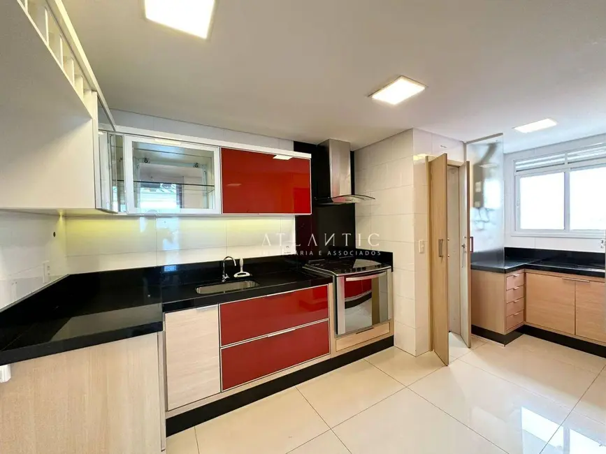 Cobertura com 4 quartos à venda, 220m2 em Vila Velha - ES - imagem 3 Foto 3 de Cobertura com 4 quartos à venda, 220m2 em Vila Velha - ES
