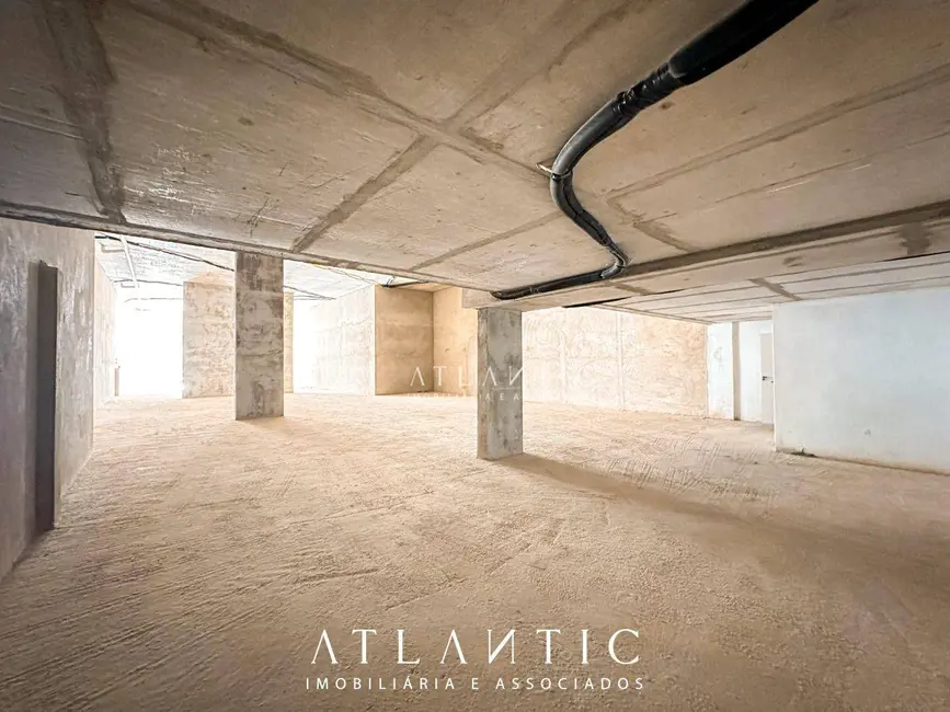 Loja à venda, 376m2 em Praia da Costa, Vila Velha - ES - imagem 9 Foto 9 de Loja à venda, 376m2 em Praia da Costa, Vila Velha - ES