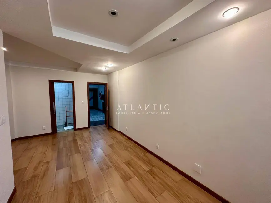 Foto 2 de Apartamento com 3 quartos à venda, 130m2 em Itapuã, Vila Velha - ES