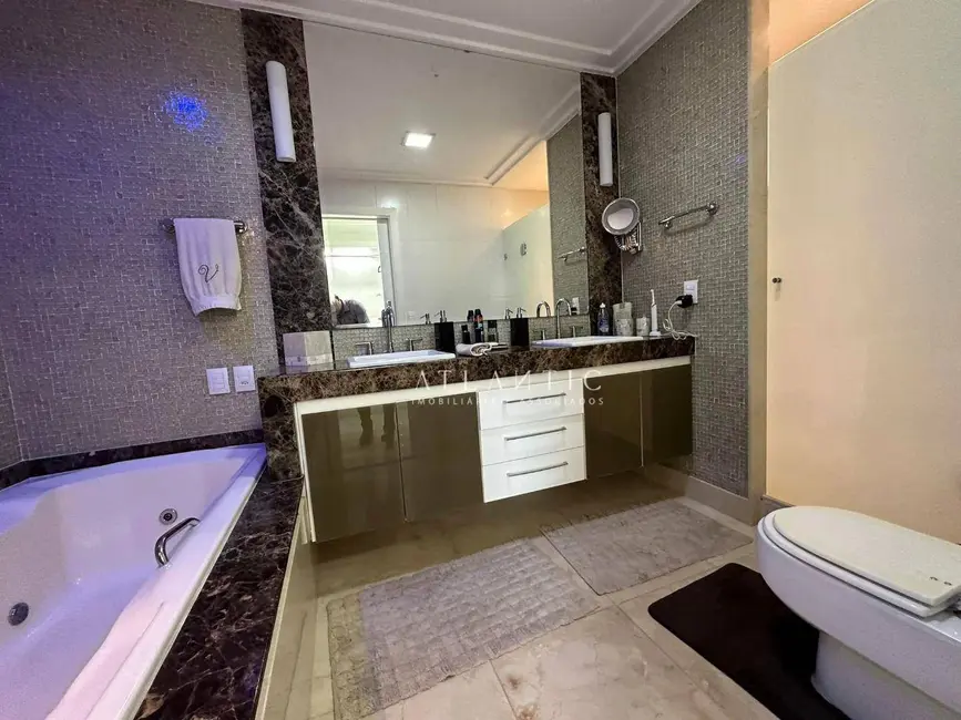 Apartamento com 4 quartos à venda, 280m2 em Vila Velha - ES - imagem 3 Foto 3 de Apartamento com 4 quartos à venda, 280m2 em Vila Velha - ES