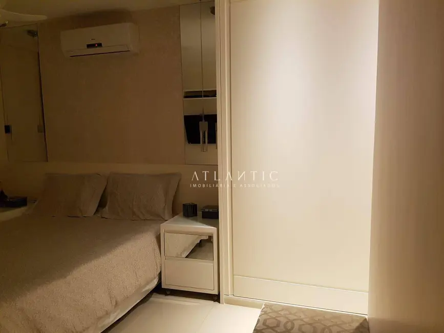 Apartamento com 3 quartos à venda, 130m2 em Praia da Costa, Vila Velha - ES - imagem 4 Foto 4 de Apartamento com 3 quartos à venda, 130m2 em Praia da Costa, Vila Velha - ES