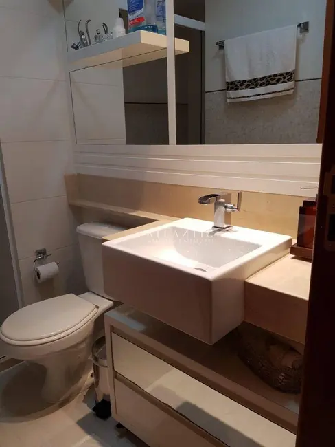 Apartamento com 3 quartos à venda, 130m2 em Praia da Costa, Vila Velha - ES - imagem 8 Foto 8 de Apartamento com 3 quartos à venda, 130m2 em Praia da Costa, Vila Velha - ES