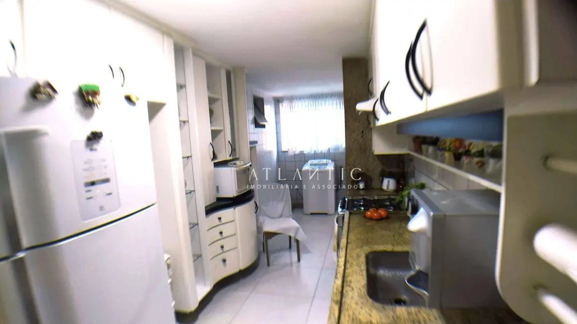 Foto 4 de Apartamento com 3 quartos à venda, 147m2 em Vila Velha - ES