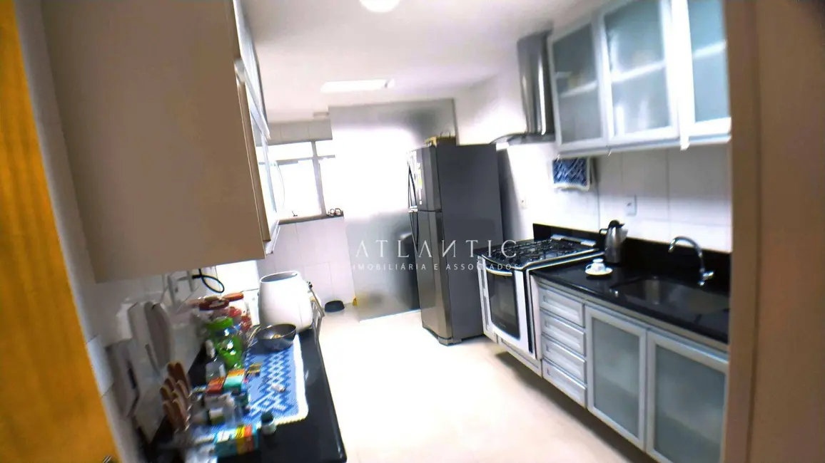 Foto 8 de Apartamento com 3 quartos à venda, 147m2 em Vila Velha - ES