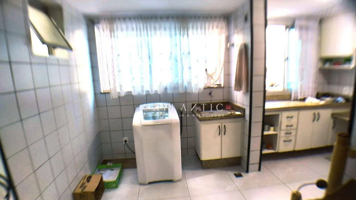 Foto 3 de Apartamento com 3 quartos à venda, 147m2 em Vila Velha - ES