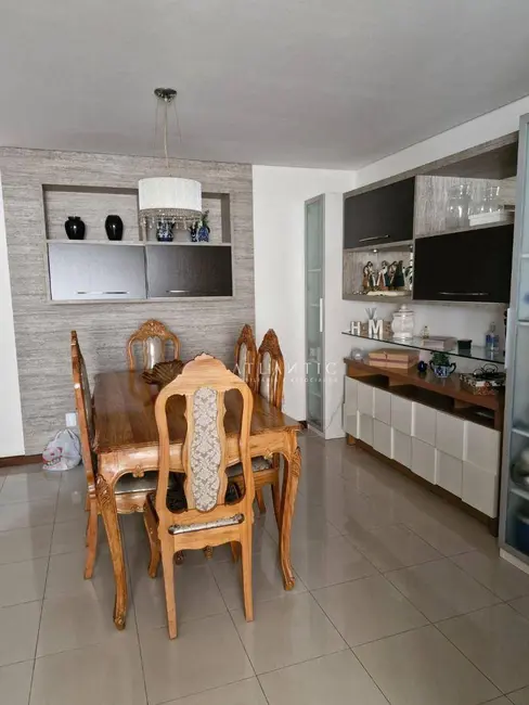 Apartamento com 3 quartos à venda, 138m2 em Praia da Costa, Vila Velha - ES - imagem 3 Foto 3 de Apartamento com 3 quartos à venda, 138m2 em Praia da Costa, Vila Velha - ES