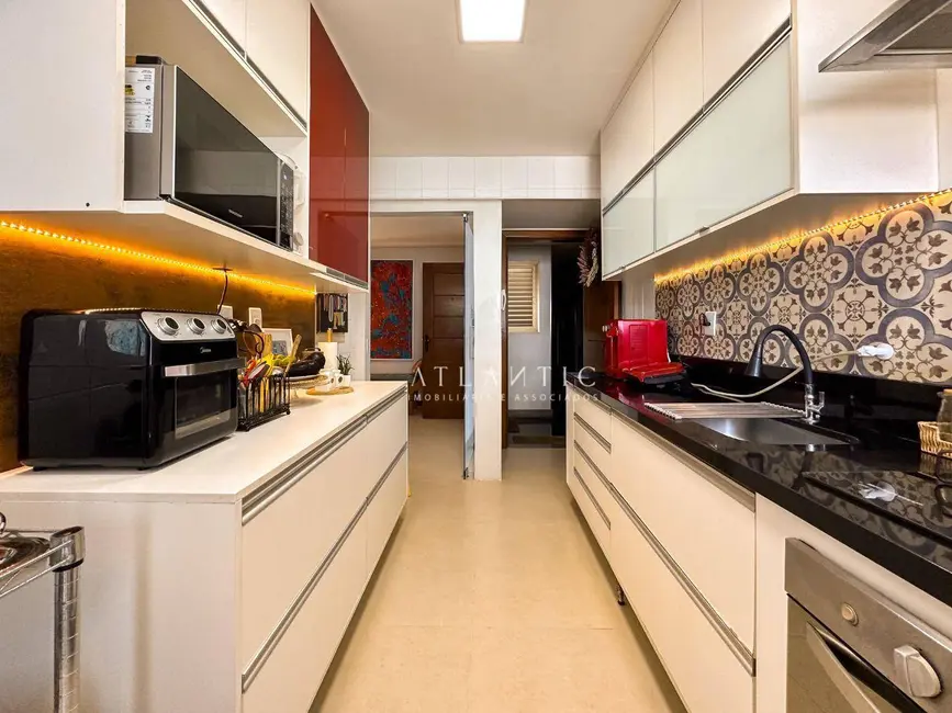 Foto 6 de Apartamento com 3 quartos à venda, 140m2 em Praia de Itaparica, Vila Velha - ES