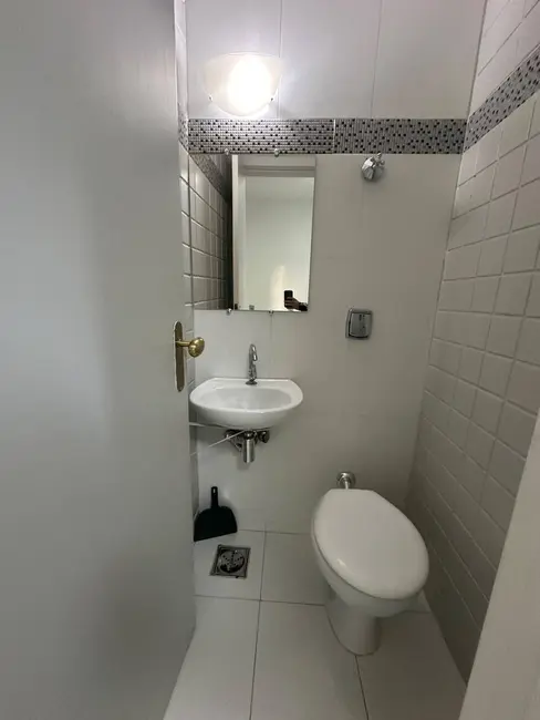 Foto 5 de Loja para alugar, 25m2 em Funcionários, Belo Horizonte - MG