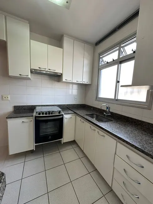 Foto 5 de Apartamento com 3 quartos para alugar, 105m2 em Santa Tereza, Belo Horizonte - MG