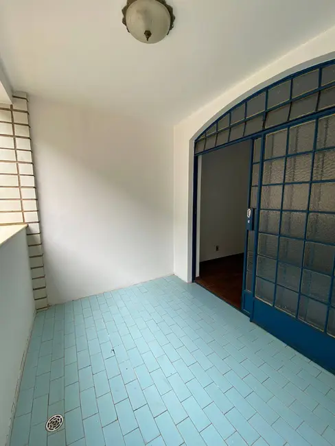 Apartamento com 3 quartos para alugar, 140m2 em Santa Tereza, Belo Horizonte - MG - imagem 7 Foto 7 de Apartamento com 3 quartos para alugar, 140m2 em Santa Tereza, Belo Horizonte - MG