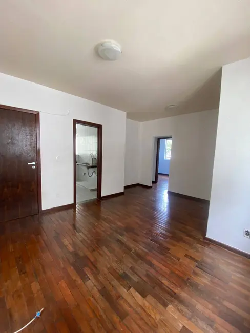 Foto 2 de Apartamento com 3 quartos para alugar, 90m2 em Nova Floresta, Belo Horizonte - MG