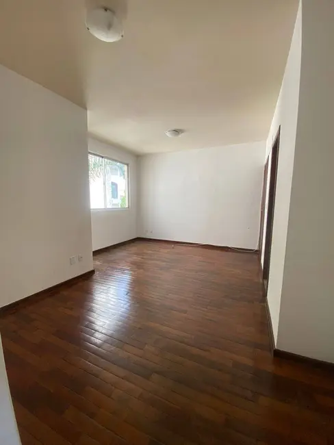 Foto 3 de Apartamento com 3 quartos para alugar, 90m2 em Nova Floresta, Belo Horizonte - MG