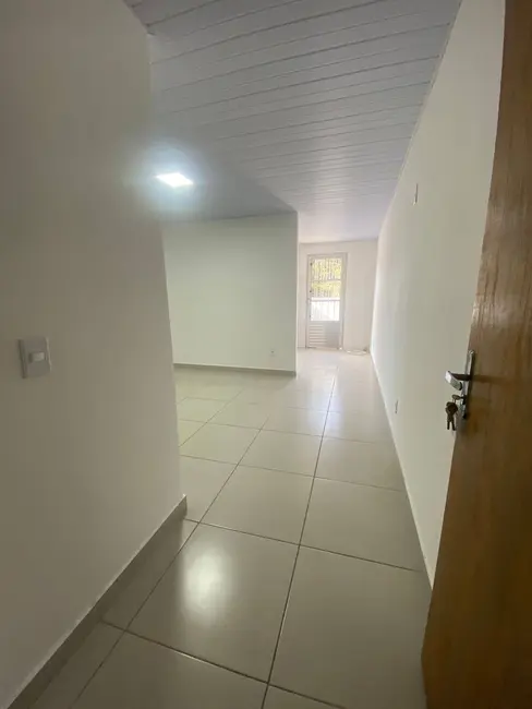 Foto 1 de Kitnet com 1 quarto para alugar, 35m2 em Esplanada, Belo Horizonte - MG