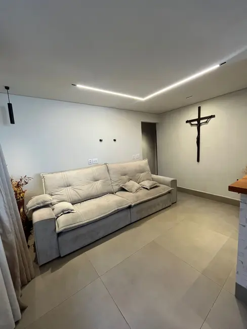 Foto 9 de Cobertura com 3 quartos para alugar, 115m2 em Fernão Dias, Belo Horizonte - MG