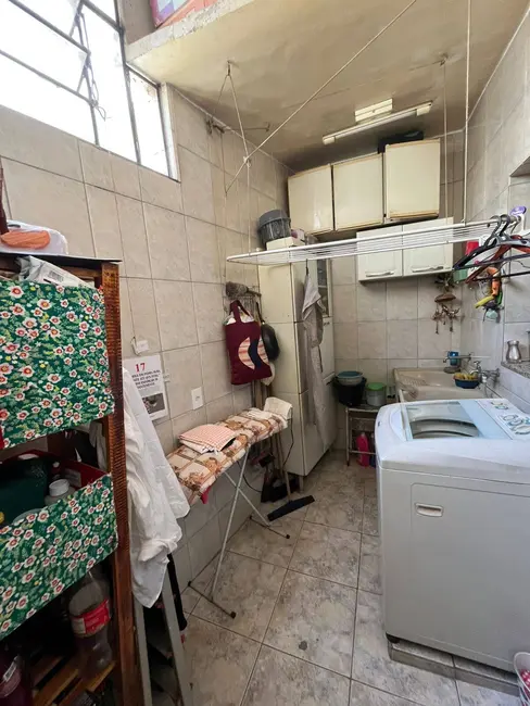 Apartamento com 2 quartos à venda, 55m2 em Califórnia, Belo Horizonte - MG - imagem 8 Foto 8 de Apartamento com 2 quartos à venda, 55m2 em Califórnia, Belo Horizonte - MG