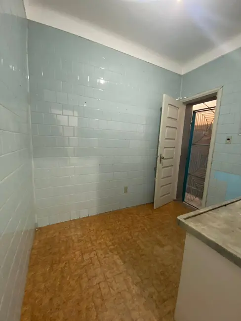 Foto 7 de Casa com 4 quartos para alugar, 120m2 em Santa Tereza, Belo Horizonte - MG