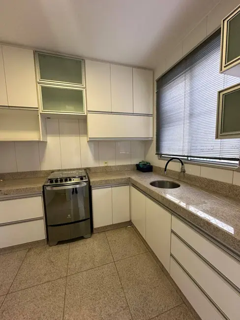 Foto 5 de Apartamento com 3 quartos à venda, 90m2 em Sagrada Família, Belo Horizonte - MG