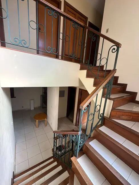 Foto 7 de Casa com 6 quartos à venda, 360m2 em Santa Tereza, Belo Horizonte - MG