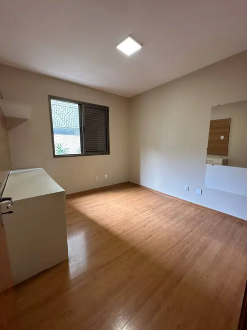 Foto 9 de Apartamento com 4 quartos para alugar, 180m2 em Savassi, Belo Horizonte - MG