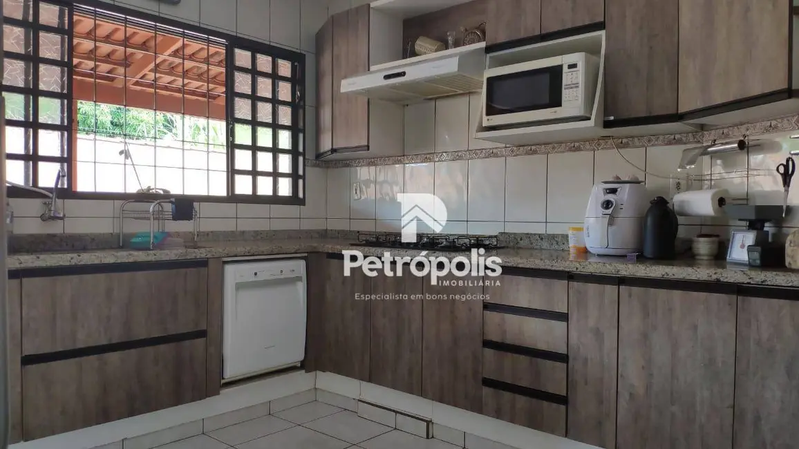 Casa com 3 quartos à venda, 510m2 em Plano Diretor Sul, Palmas - TO - imagem 8 Foto 8 de Casa com 3 quartos à venda, 510m2 em Plano Diretor Sul, Palmas - TO