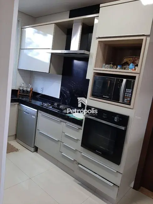Foto 9 de Sobrado com 3 quartos à venda, 225m2 em Plano Diretor Sul, Palmas - TO