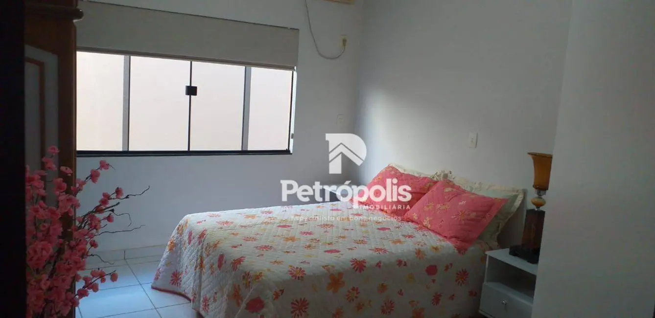 Casa com 3 quartos à venda, 300m2 em Plano Diretor Sul, Palmas - TO - imagem 4 Foto 4 de Casa com 3 quartos à venda, 300m2 em Plano Diretor Sul, Palmas - TO