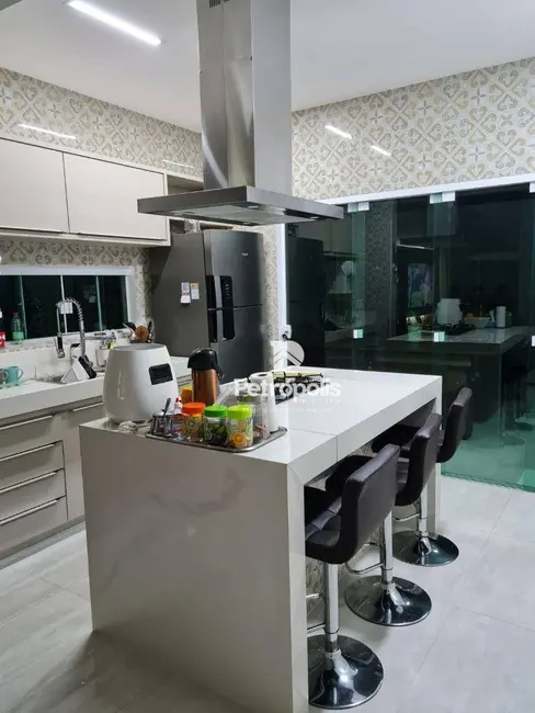 Foto 5 de Casa com 3 quartos à venda, 240m2 em Plano Diretor Norte, Palmas - TO