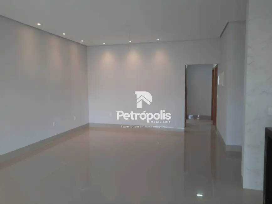 Foto 3 de Casa com 3 quartos à venda, 300m2 em Plano Diretor Sul, Palmas - TO