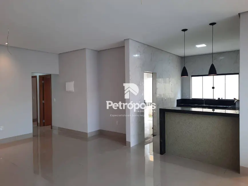 Foto 1 de Casa com 3 quartos à venda, 300m2 em Plano Diretor Sul, Palmas - TO