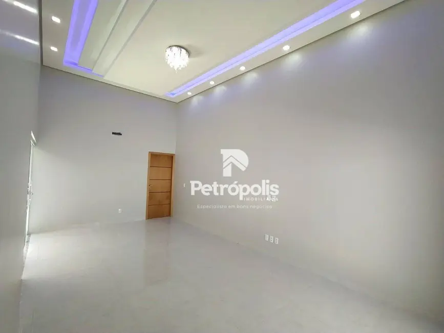 Foto 2 de Casa com 3 quartos à venda, 210m2 em Plano Diretor Sul, Palmas - TO