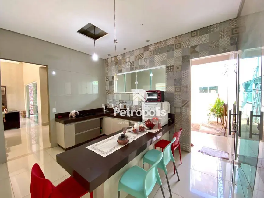 Casa com 3 quartos à venda, 420m2 em Plano Diretor Sul, Palmas - TO - imagem 6 Foto 6 de Casa com 3 quartos à venda, 420m2 em Plano Diretor Sul, Palmas - TO