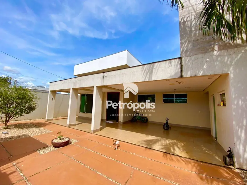 Foto 1 de Casa com 3 quartos à venda, 420m2 em Plano Diretor Sul, Palmas - TO